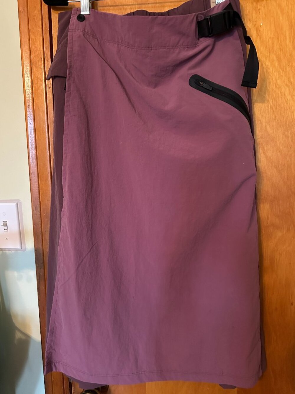 Nike Sz‎ M Sportswear Tech Pack Womens Midi Wrap Skirt Style: DD4618-646 NWT